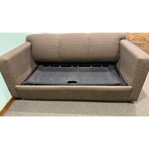 Light Brown Sleeper Sofa with Fold-Out Mattress – Functional & Affordable - Picture 4 of 6